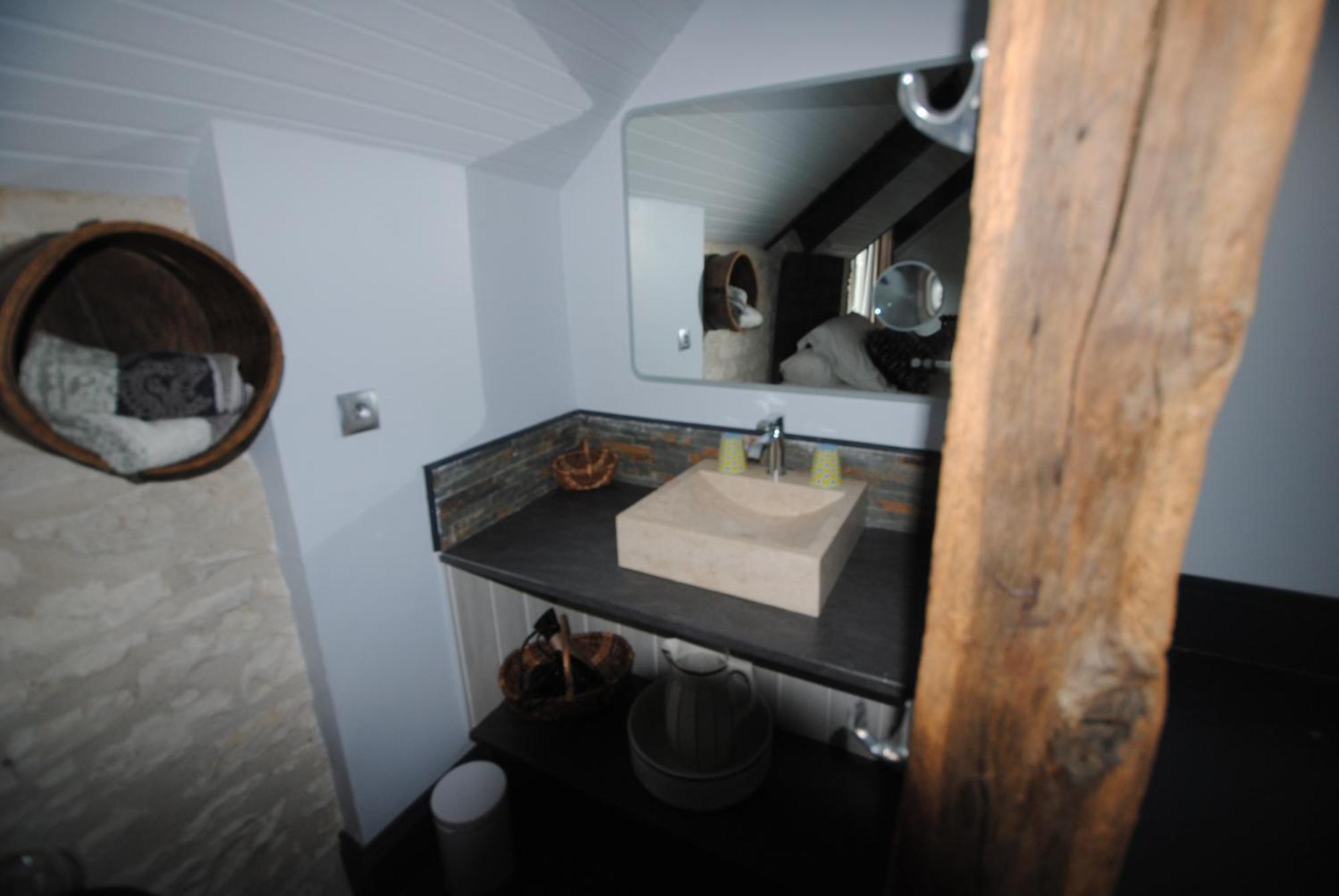 Le Grand Logis - Guest House - Bed And Breakfast Marchais  Room photo