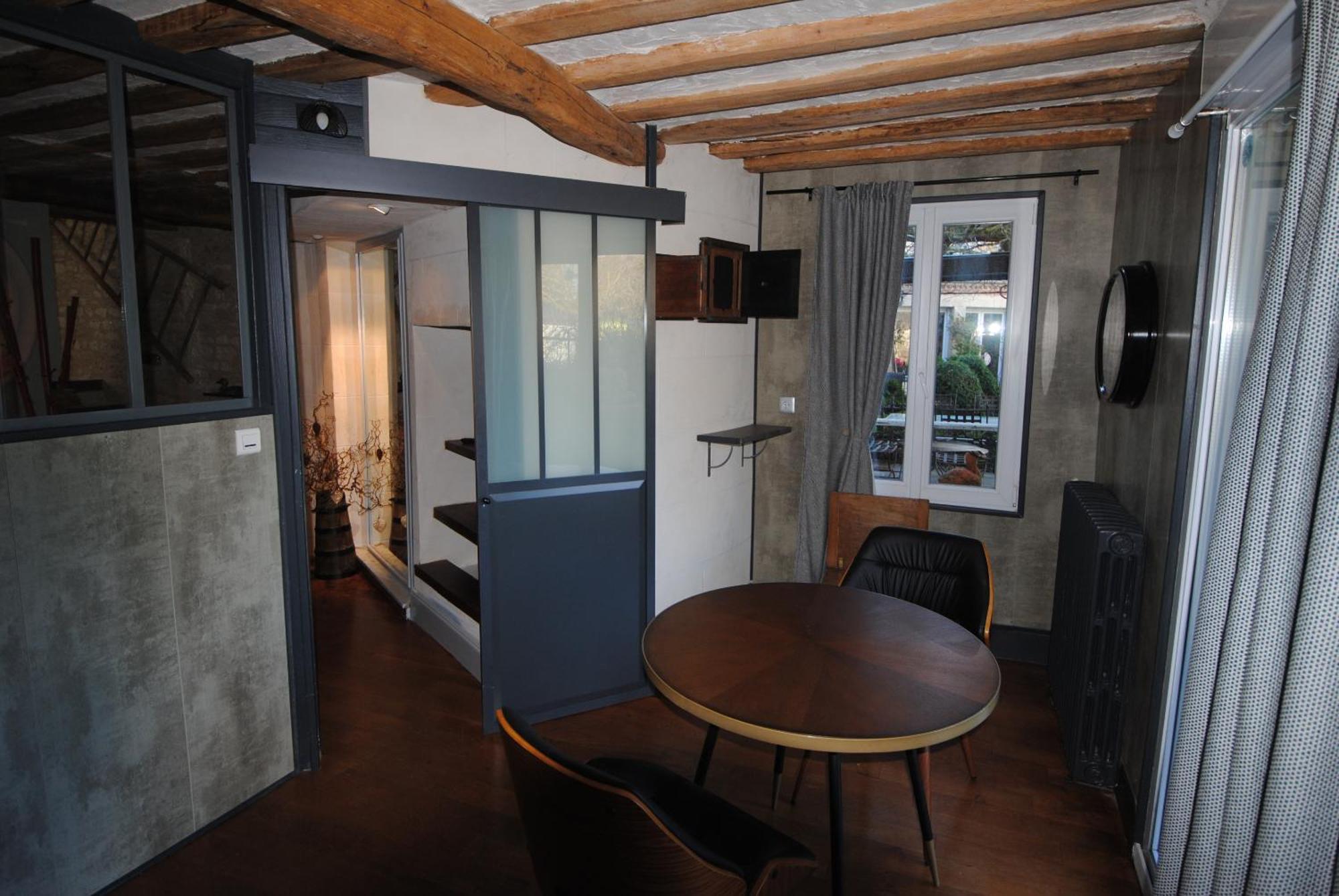 Le Grand Logis - Guest House - Bed And Breakfast Marchais  Room photo