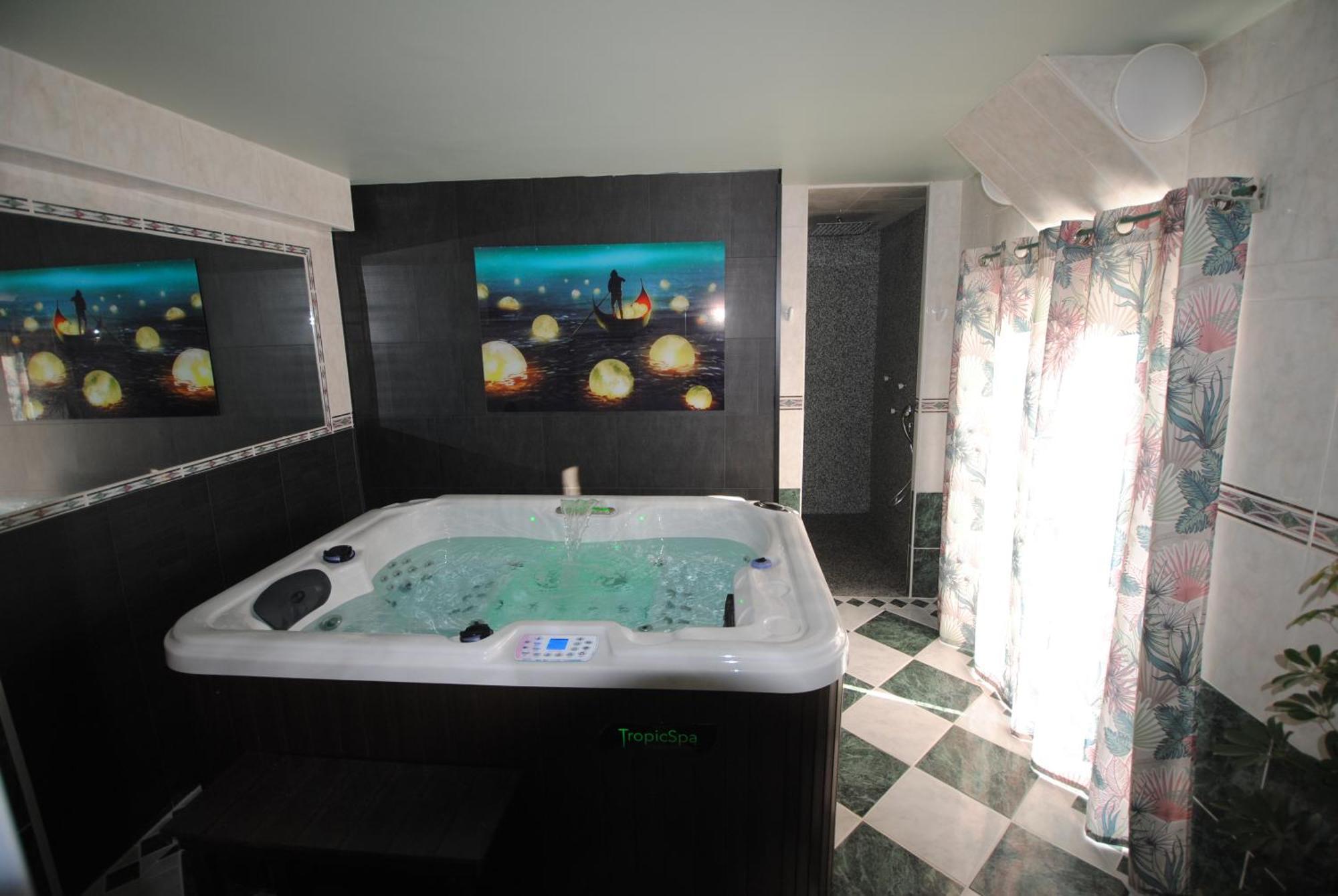 Le Grand Logis - Guest House - Bed And Breakfast Marchais  Room photo