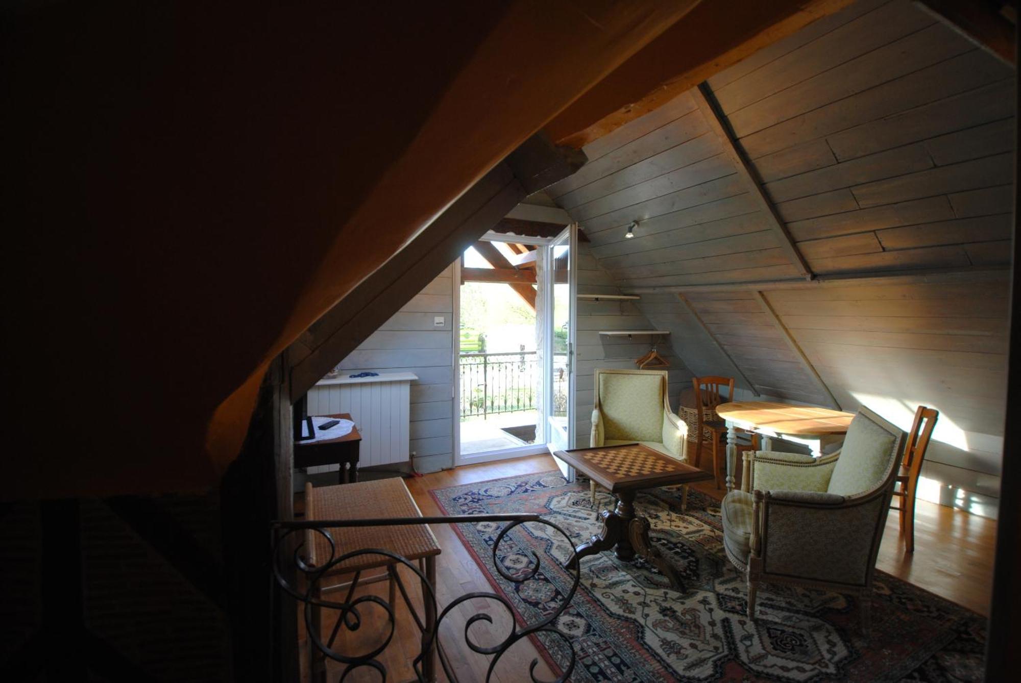 Le Grand Logis - Guest House - Bed And Breakfast Marchais  Room photo